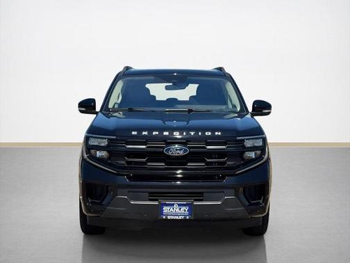 AGATE BLACK METALLIC 2025 Ford Expedition ACTIVE