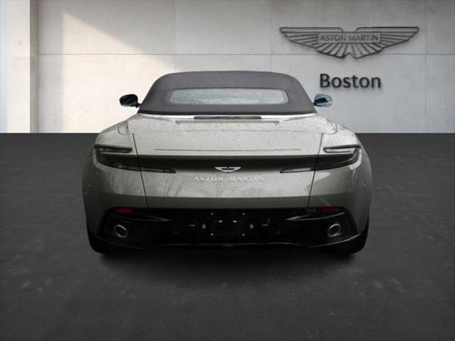2025 Aston Martin DB12 Volante