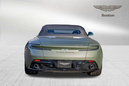 2025 Aston Martin DB12 Volante