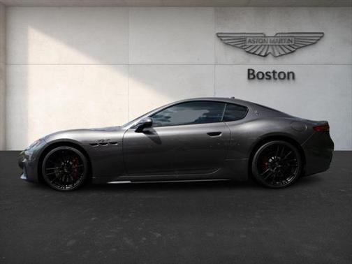2024 Maserati GranTurismo Trofeo