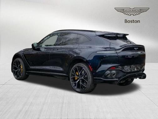2025 Aston Martin DBX 707