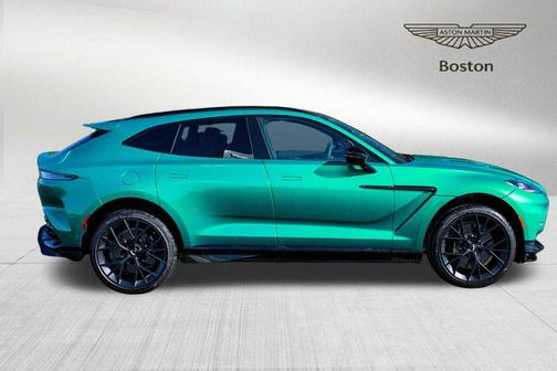 Green 2026 Aston Martin DBX 707