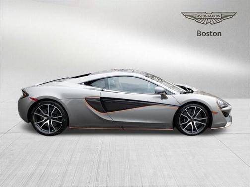 2016 McLaren 570S Base