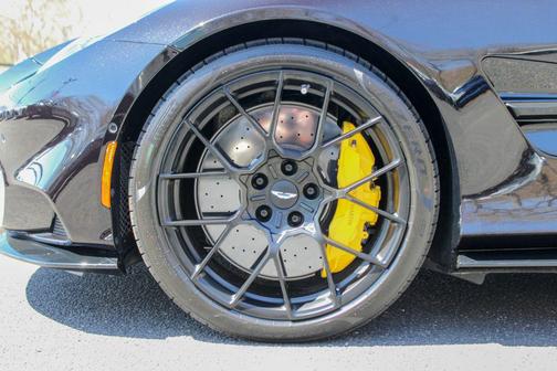 Onyx Black 2026 Aston Martin Vanquish V12