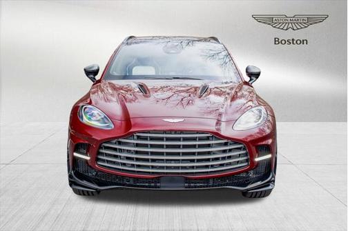 2025 Aston Martin DBX 707