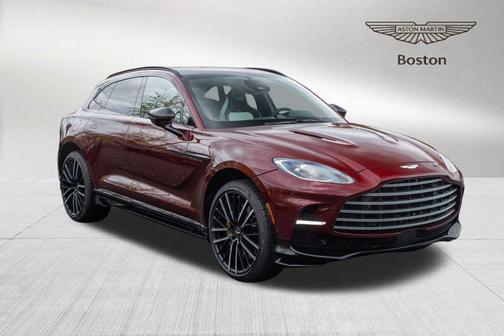 2025 Aston Martin DBX 707
