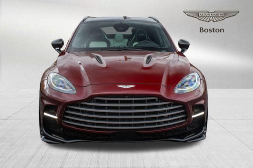2025 Aston Martin DBX 707
