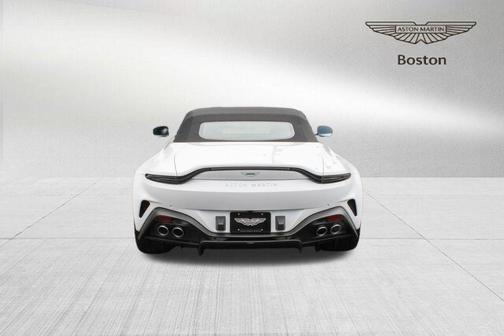 2026 Aston Martin Vantage Base