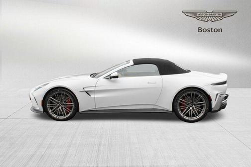 2026 Aston Martin Vantage Base