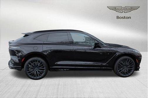2024 Aston Martin DBX 707