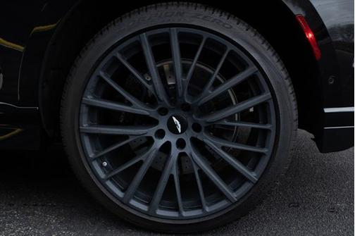 2024 Aston Martin DBX 707