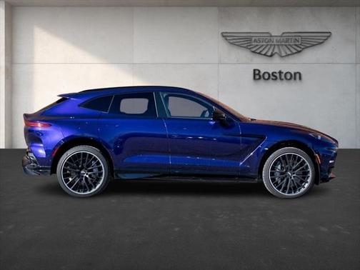 2023 Aston Martin DBX 707