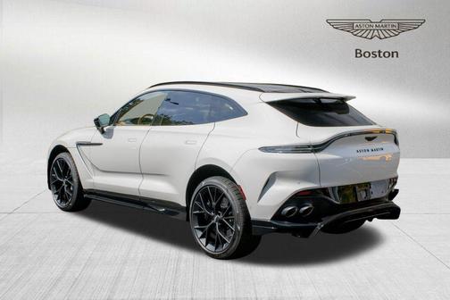 2025 Aston Martin DBX 707