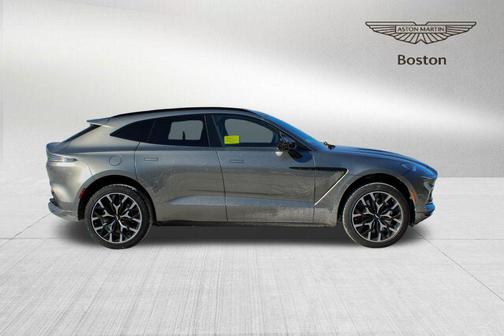 2022 Aston Martin DBX Base