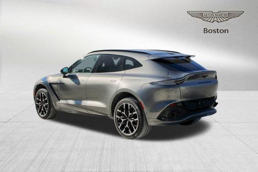 2022 Aston Martin DBX Base
