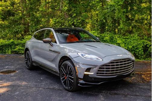 2023 Aston Martin DBX 707