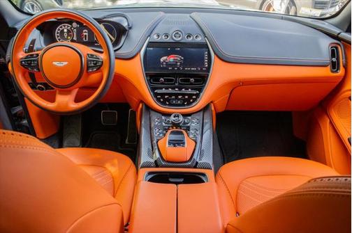2023 Aston Martin DBX 707