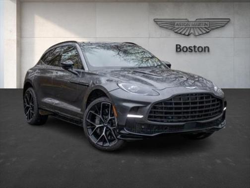 2025 Aston Martin DBX 707