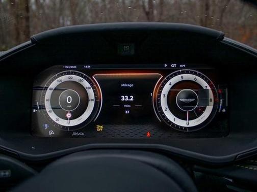 2025 Aston Martin DBX 707