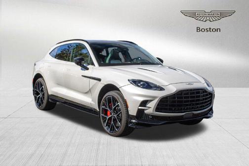 Q Neutron White 2025 Aston Martin DBX 707