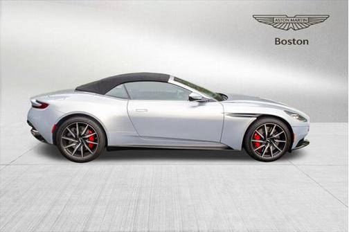 2021 Aston Martin DB11 Volante