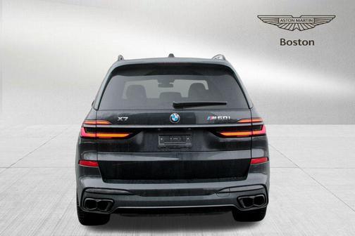 2026 BMW X7 M60i