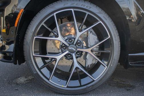 2026 Aston Martin DBX 707