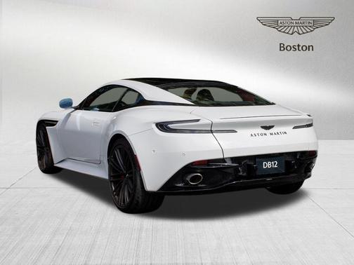 2024 Aston Martin DB12 2DR CPE