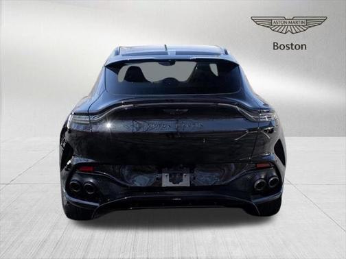 2025 Aston Martin DBX 707