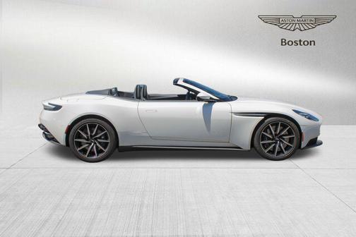 Stratus White 2020 Aston Martin DB11 Volante