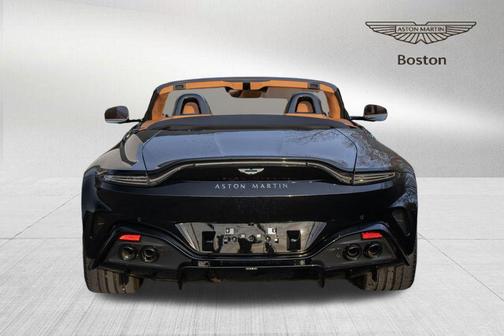 2026 Aston Martin Vantage Base
