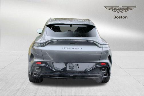 Magnetic Silver 2026 Aston Martin DBX S