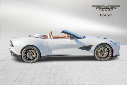 2026 Aston Martin Vanquish Volante