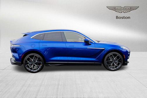 2026 Aston Martin DBX 707