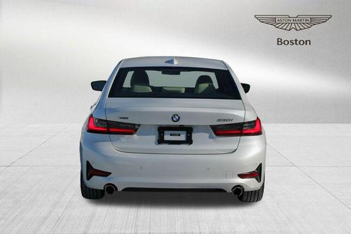 2021 BMW 330 xDrive