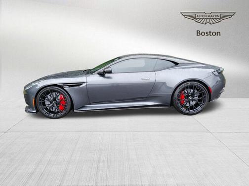 2024 Aston Martin DB12 2DR CPE