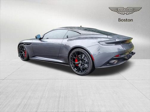 2024 Aston Martin DB12 2DR CPE