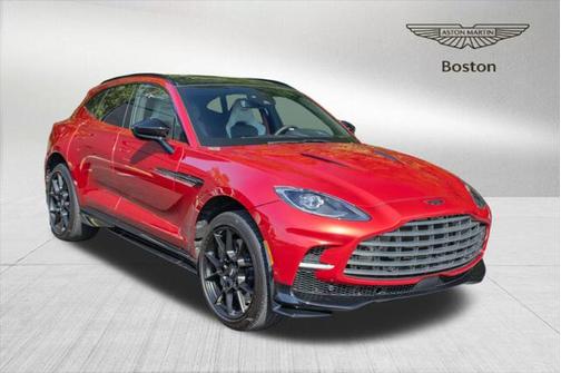 2023 Aston Martin DBX 707