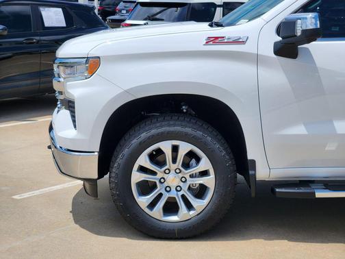 Summit White 2026 Chevrolet Silverado 1500 LTZ