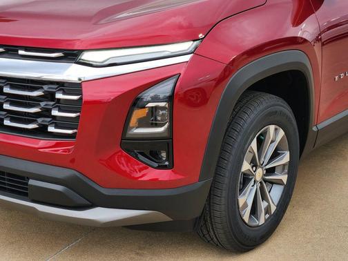 Radiant Red Tintcoat 2026 Chevrolet Equinox 1LT