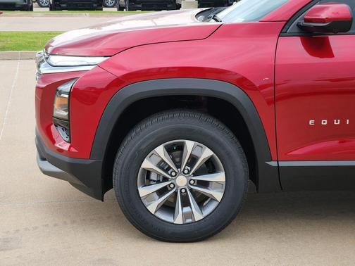 Radiant Red Tintcoat 2026 Chevrolet Equinox 1LT