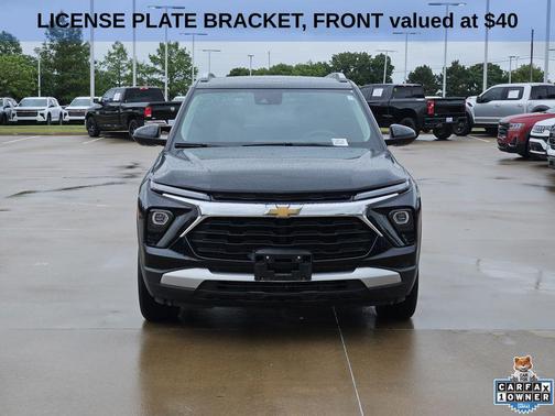 Mosaic Black Metallic 2025 Chevrolet Trailblazer LT