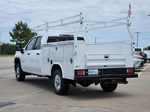 Summit White 2026 Chevrolet Silverado 2500 WT