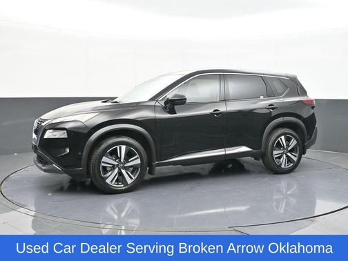 Super Black 2023 Nissan Rogue SL