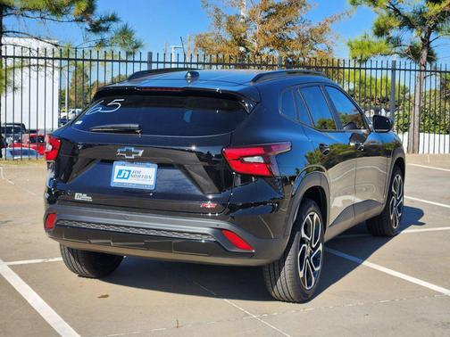 2026 Chevrolet Trax FWD 2RS