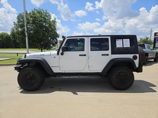 Bright White Clearcoat 2013 Jeep Wrangler Unlimited Rubicon