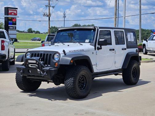 Bright White Clearcoat 2013 Jeep Wrangler Unlimited Rubicon