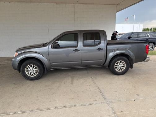 Gun Metallic 2019 Nissan Frontier SV