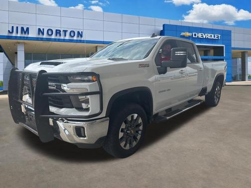 Summit White 2025 Chevrolet Silverado 3500 LT