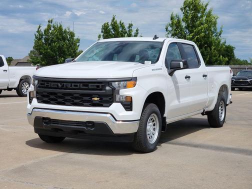 Summit White 2026 Chevrolet Silverado 1500 WT